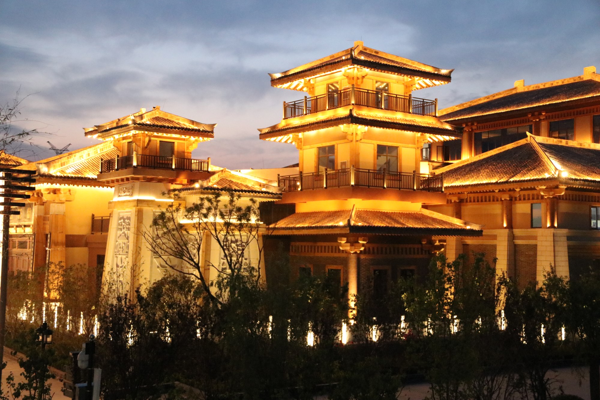 LED洗墻燈旅游景色外墻燈光的首選，那么它究竟有哪些好處？